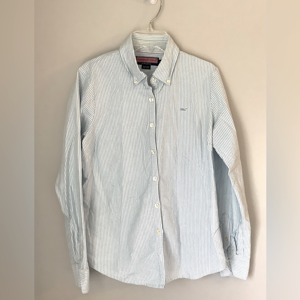 Vineyard Vine Ladies Button Down Stripe Shirt